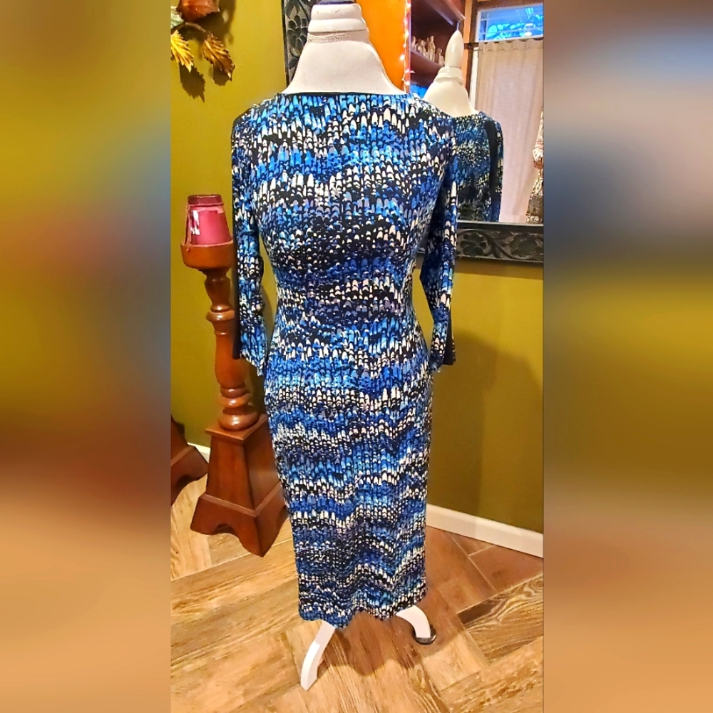 Maggie London midi dress size 6,like new!